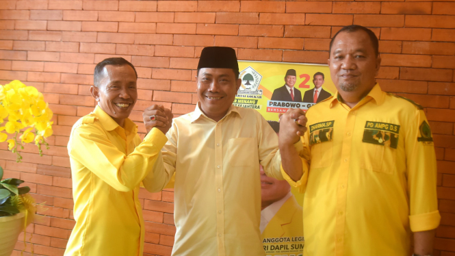 Asri Ludin Tambunan-Lom Lom terima rekomendasi Golkar maju Pilkada Deliserdang 2024.