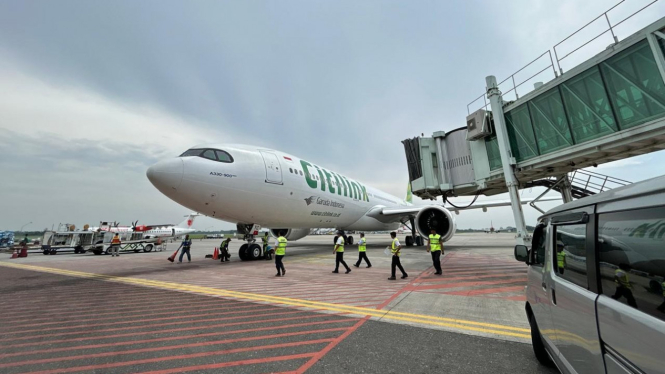 Citilink, salah satu maskapai melayani penerbangan dari Bandara Kualanamu tujuan Madinah dan Jeddah.