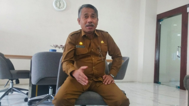 Plt Kadinkes Sumut, Basarin Yunus Tanjung.