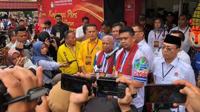 Bacalon Gubernur dan Wakil Gubernur Sumut, Bobby Nasution - Surya bersama partai pendukung.