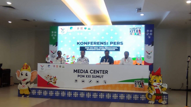 Pj Gubernur Sumut, Agus Fatoni berikan keterangan di media center PON XXI Aceh-Sumut Wilayah Sumut.