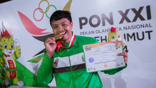 Abdul Hafiz, atlet lempar lembing Sumut raih emas di PON 2024.