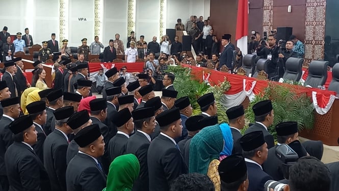 Pelantikan anggota DPRD Sumut masa jabatan 2024-2029.