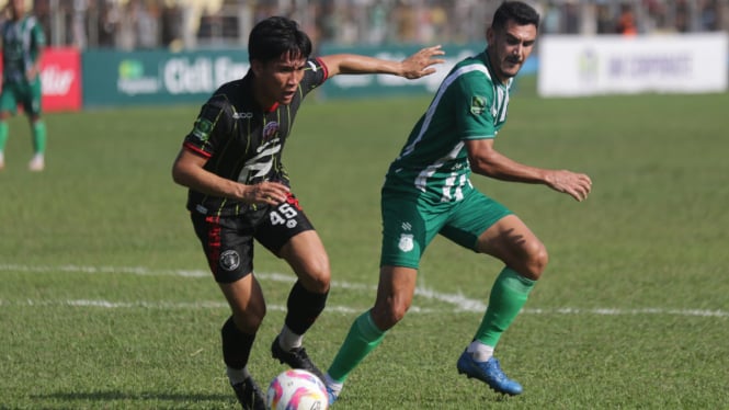 Laga PSMS Medan melawan FC Bekasi City di Stadion Baharoeddin Siregar