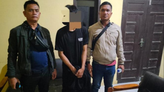 Pelaku Erdiansyah diamankan petugas.
