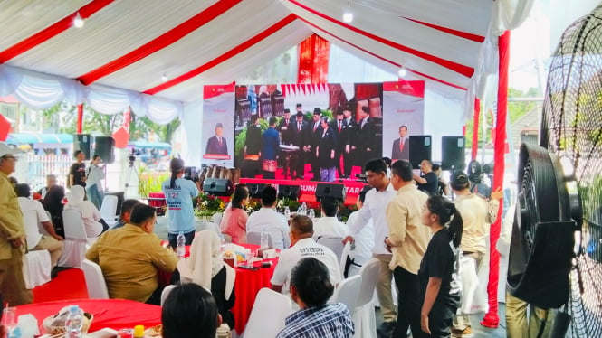 Suasana syukuran pelantikan Prabowo Subianto sebagai Presiden RI di Kantor DPD Gerindra Sumut.