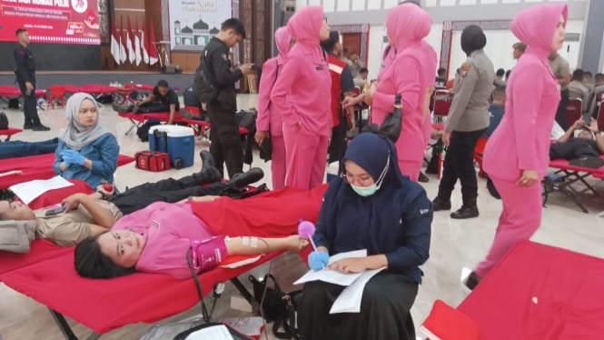 HUT Humas Polri ke-73, Polda Sumut gelar donor darah.