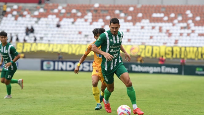 Striker PSMS Medan, Jacinto Cabral 'Juninho'.