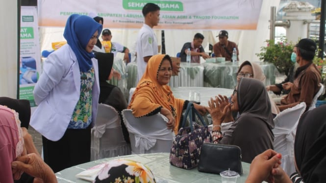 Masyarakat antusias ikuti Sehat Bersama Asian Agri di Puskesmas Rantauprapat, Labuhanbatu.