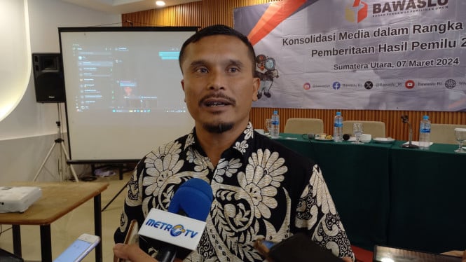 Koordinator Divisi Hubungan Masyarakat, Data Informasi Bawaslu Sumut, Saut Boangmanalu.