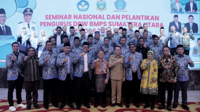 Seminar Nasional dan Musyawarah BMPS Sumut di Kantor Gubernur Sumut.