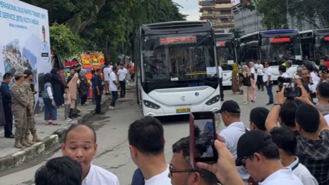 Kehadiran  bus berbasis listrik dengan skema Buy The Service (BTS) di Kota Medan.