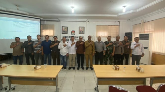 Rakor pelaksanaan PSU 3 daerah di KPU Sumut.