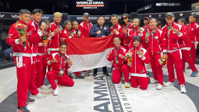 Polwan Polda Sumut boyong medali perunggu di ajang World MMA Championship 2024.