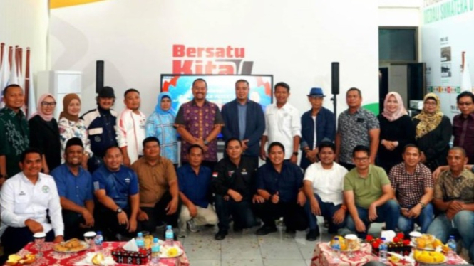 Ketua Umum KORMI Sumut, H. Baharuddin Siagian bersama jajaran pengurus.