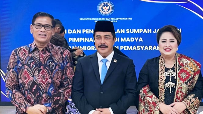 Staf Khusus Menteri Imigrasi dan Pemasyarakatan RI, Ir. H. Abdullah Rasyid, ME bersama Menteri Imipas, Agus Adrianto.