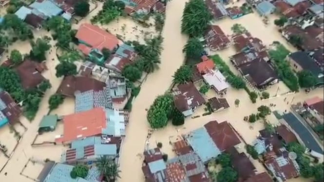 Situasi Kota Tebingtinggi terendam banjir.