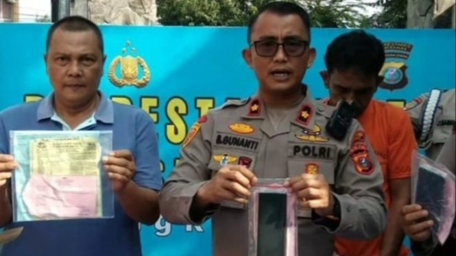 Kapolsek Sunggal, Kompol Bambang G Hutabarat paparkan pengungkapan kasus perampokan dan pemerkosaan.