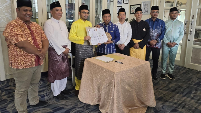 Pertemuan ICMI Muda bertemu dengan Kerajaan Adat Kesultanan Negeri Langkat.