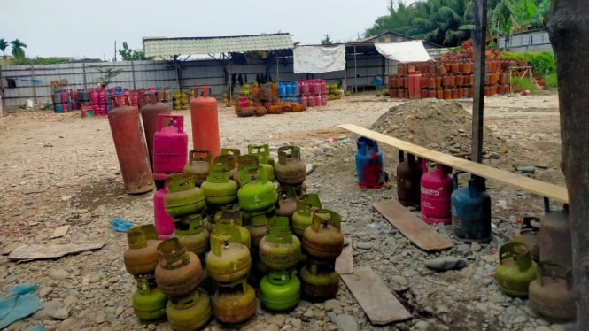 Lokasi penggerebekan pengoplosan gas di Kecamatan Medan Marelan.