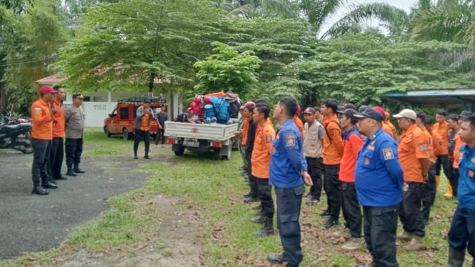 Tim gabungan lakukan pencarian Kades Liang Pematang, Bahagia Tarigan.