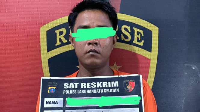 Tersangka judi online diamankan di Mapolres Labusel.