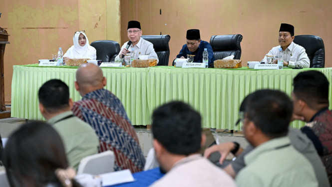 Pj Sekdaprov Sumut Effendy Pohan ingatkan petugas haji tanggap.