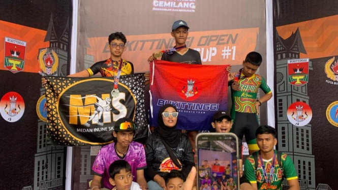 Medan Inline Skate juara umum kategori Speed kejuaraan sepatu roda Bukittinggi Open Cup (BOC) 2025.