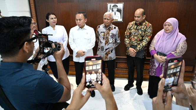 Wagub Sumut, Surya menerima kunjungan Wakil Menteri HAM RI, Mugiyanto Sipin di Kantor Gubernur Sumut.