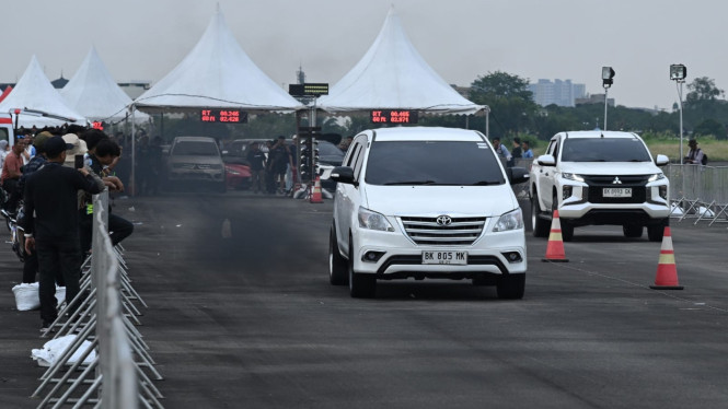 Night Race North Sumatera Governor's Cup 2025 di eks Bandara Polonia Medan.