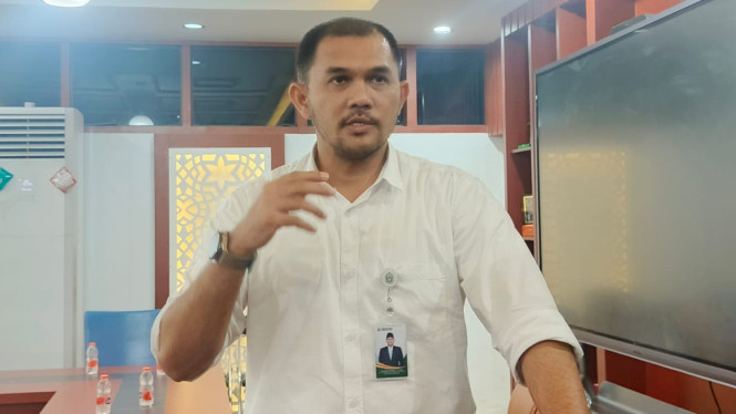 Kadisdik Sumut, Alexander Sinulingga.