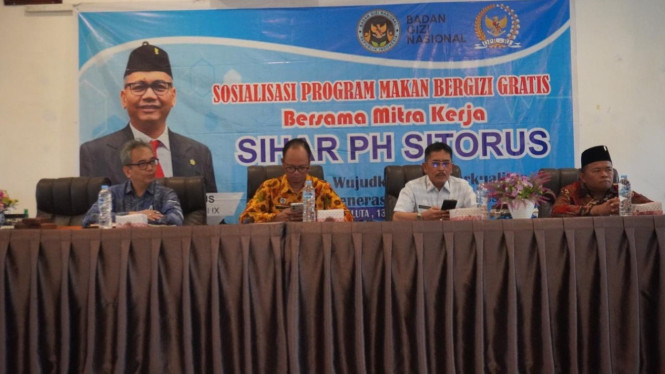 Anggota DPR RI, Sihar PH Sitorus saat sosialisasi MBG di Tapsel.