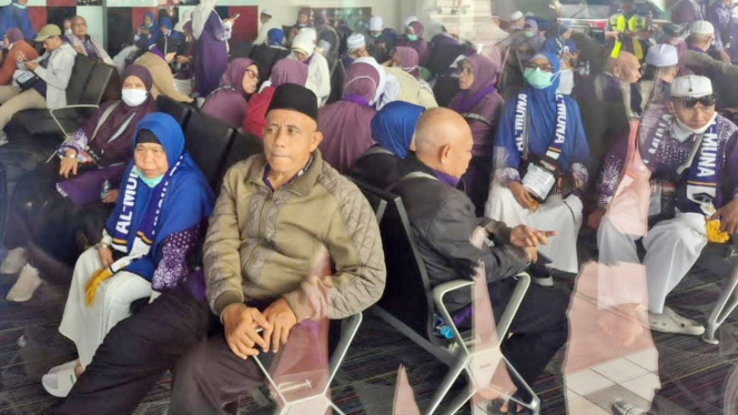 Jemaah haji penumpang Pesawat Saudi Arabian Airlines.