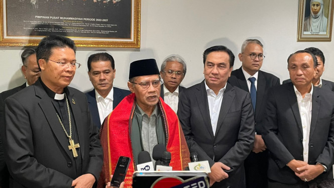Pertemuan pengurus PP Muhammadiyah dan HKBP di Jakarta.
