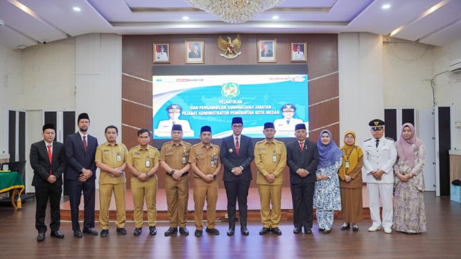 Walikota Medan, Rico Waas Lantik 4 Pejabat Administrator.