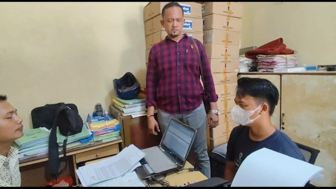 Waluyo, pelaku mengaku dirampok saat menjalani pemeriksaan polisi.