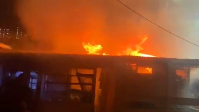 Kebakaran di Kecamatan Medan Barat, Kota Medan.