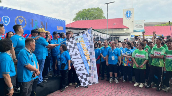 Jalan santai peringati HANI 2025 di Perguruan Immanuel Medan.