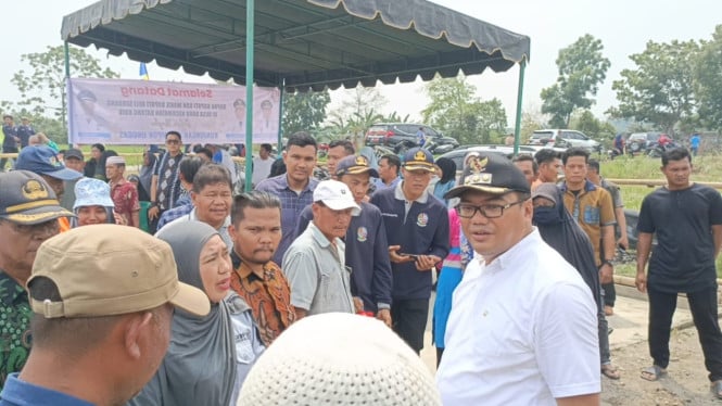 Inovasi dari Unimed, pembudidaya ikan di Batang Kuis, Deli Serdang.