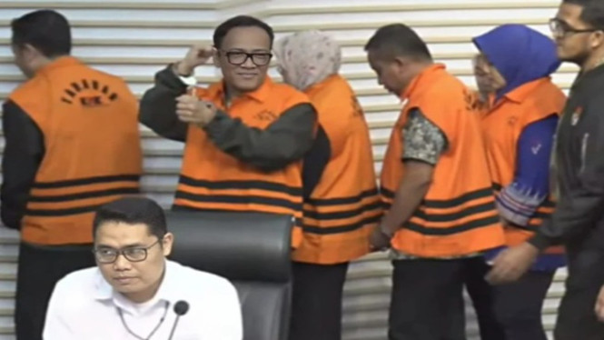 Wakil Menteri Ketenagakerjaan, Immanuel Ebenezer ditetapkan tersangka.