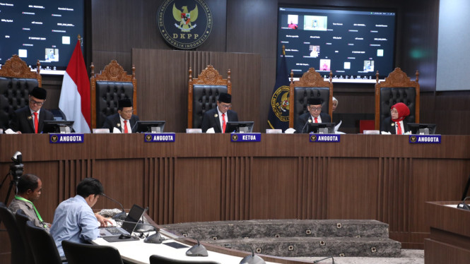 Sidang DKPP.