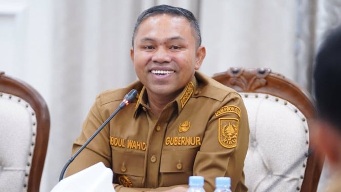 Gubernur Riau, Abdul Wahid.