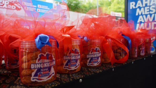 Pertamina Sumbagut Berbagi 2.500 Bingkisan Natal di 25 SPBU.