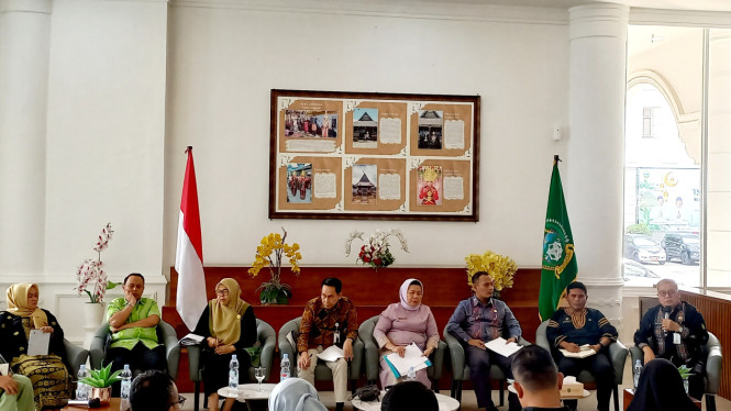 Pemprov Sumut saat gelar konferensi pers.