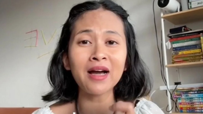 Dwi Sasetyaningtyas.