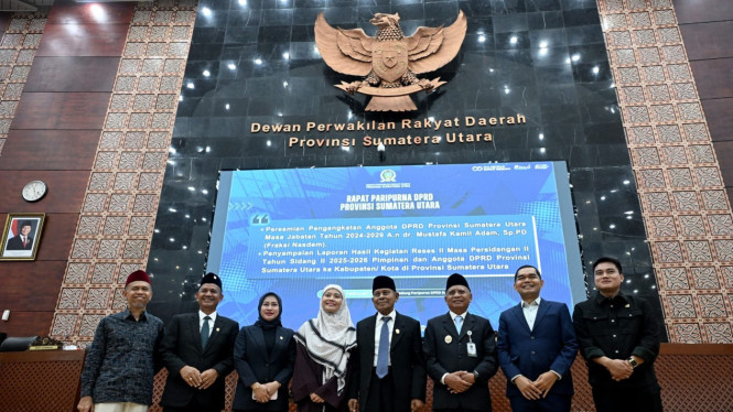 Wagub Sumut, Surya bersama pimpinan DPRD Sumut.