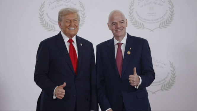 Presiden Amerika Serikat, Donald Trump dan Presiden FIFA, Gianni Infantino.