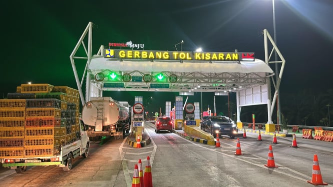 Gerbang Tol Kisaran.