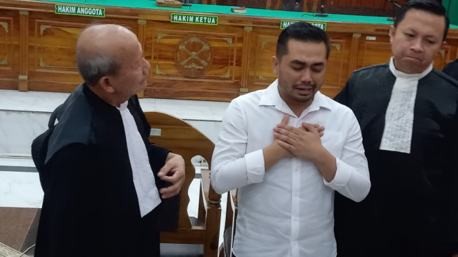 Amsal Christy Sitepu usai menjalani sidang di PN Medan.