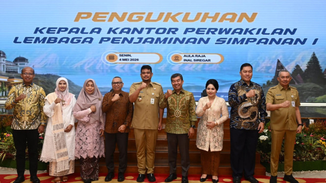 Gubernur Sumut, Bobby Nasution menghadiri Pengukuhan Kepala Kantor Perwakilan LPS I Jimmy Ardianto, di Aula Raja Inal Siregar, Kantor Gubernur Sumut.